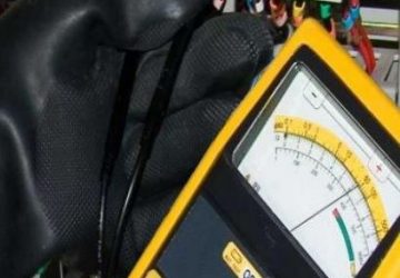 Electricien d’Equipement du Bâtiment (E.E.B.)